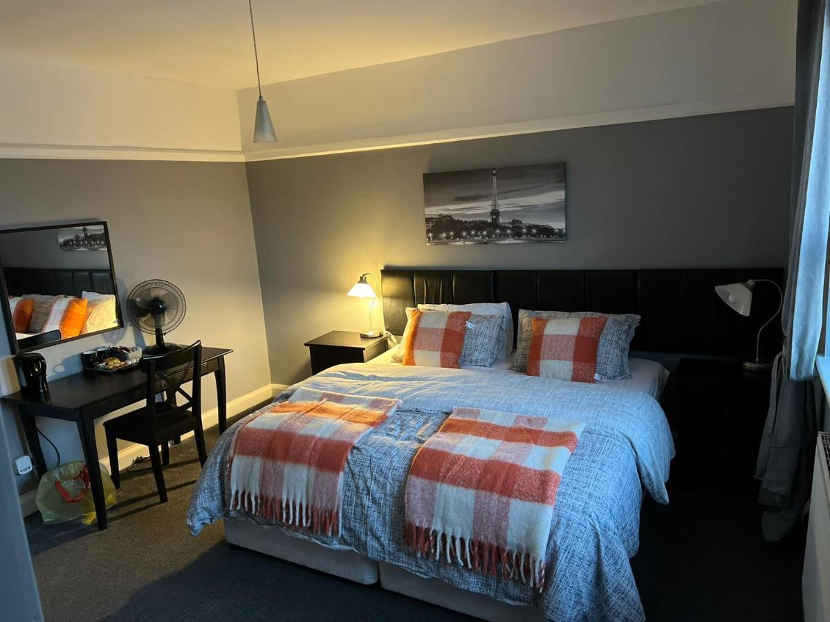 Upton Arms Hotel Pontefract Eksteriør bilde